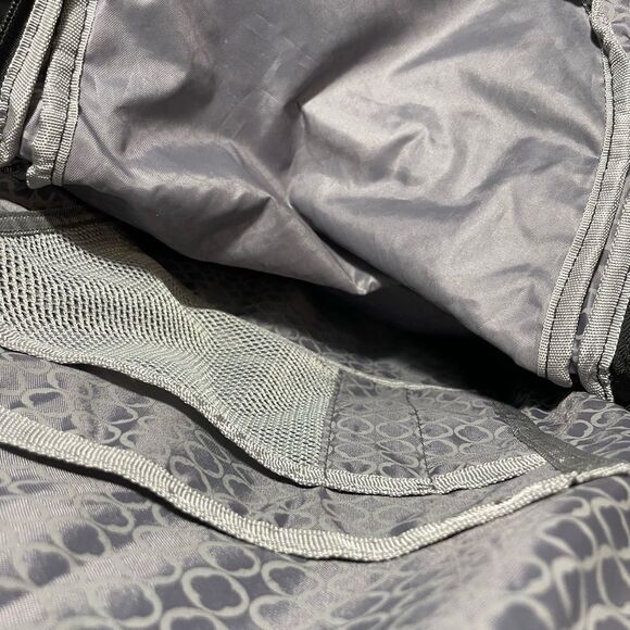 J World Boys and Girls  Cornelia 18” Multi Compartment Laptop Bag - Picture 7 of 7